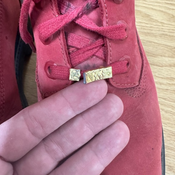 Timberland Red Suede 6" Heritage Boot - Picture 9 of 10